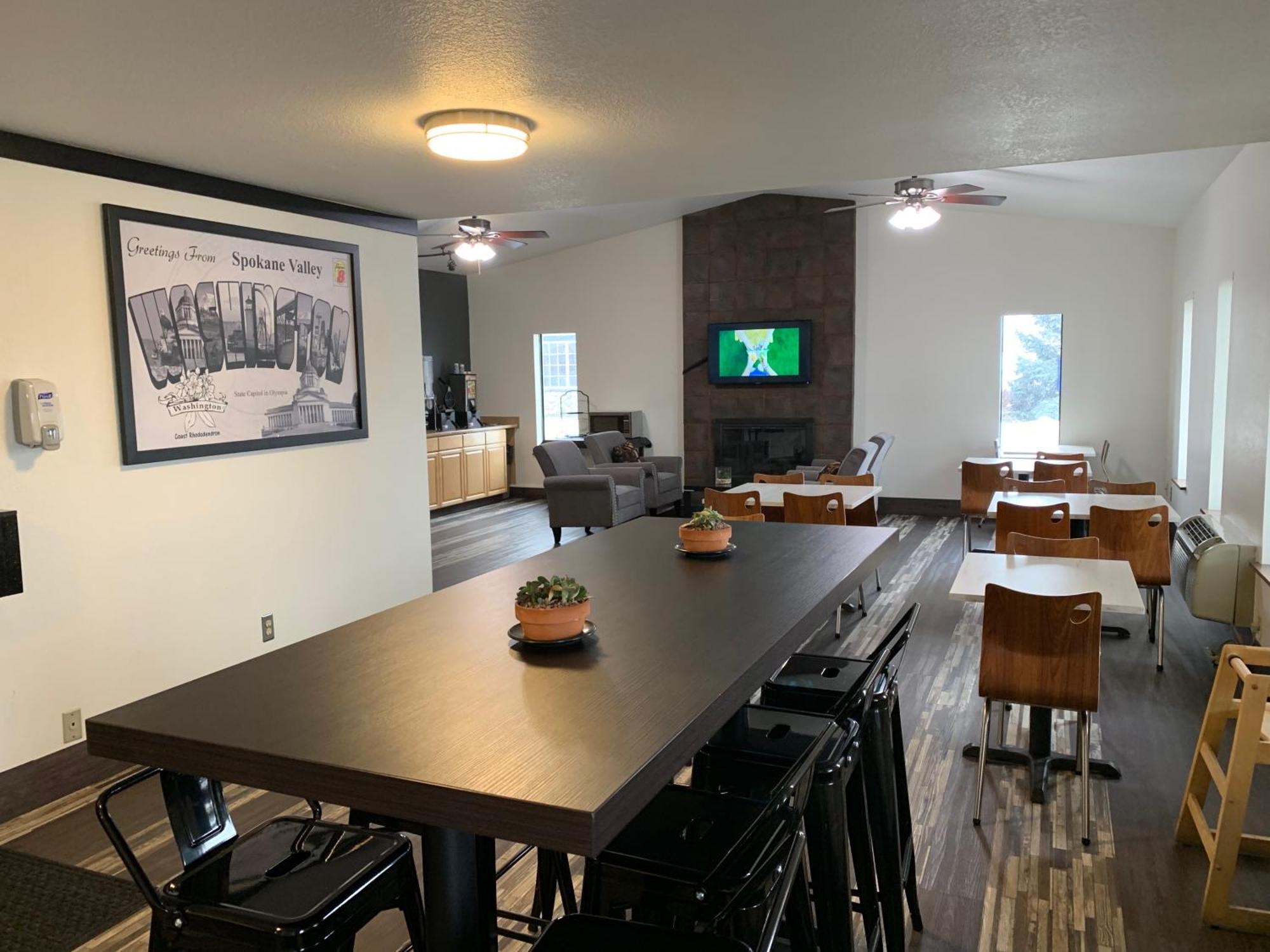 Super 8 By Wyndham Spokane Valley Exterior foto